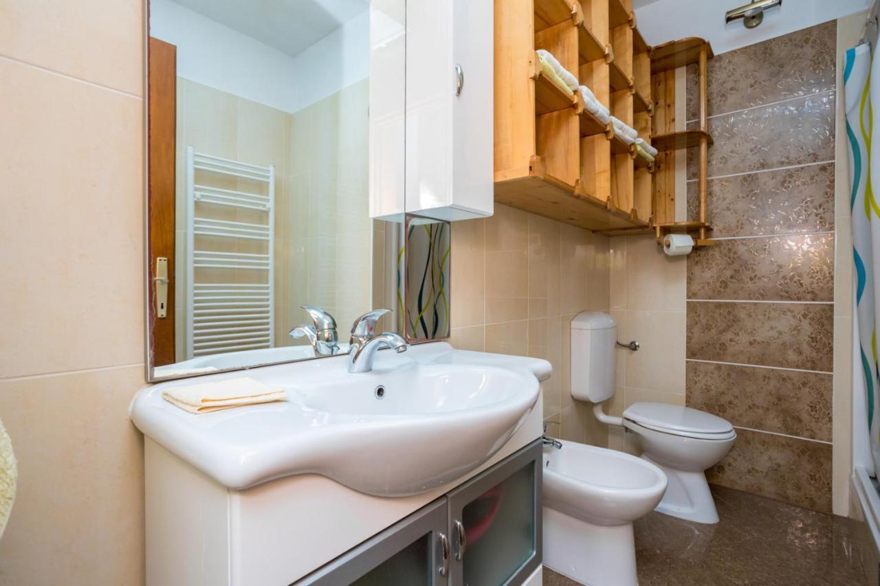 Apartment Jakovac By El-Pi Tours نجيفيش المظهر الخارجي الصورة